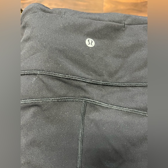 Lululemon black pants - Picture 4 of 8